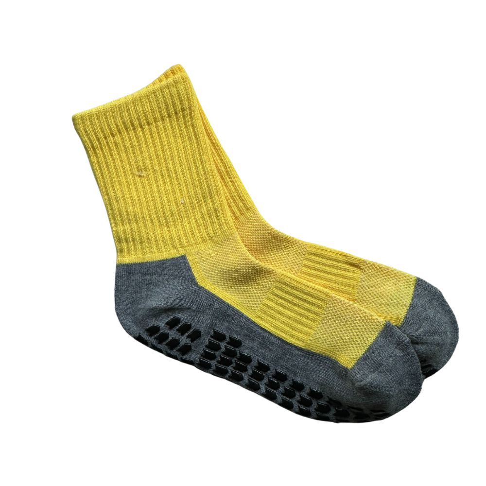 Calcetines-antideslizantes-deporte-amarillo-goactive.cl